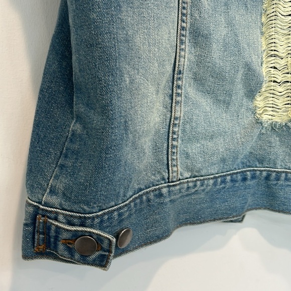 MONO B DENIM VEST FADED WASH STUDDED SPIKE CROSS BACK DENIM VEST one size - Picture 7 of 8